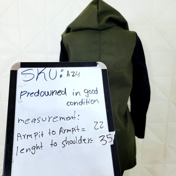 Lululemon Women's Gator Green Black Savasana Softshell II Hooded Wrap Jacket M - Picture 9 of 9